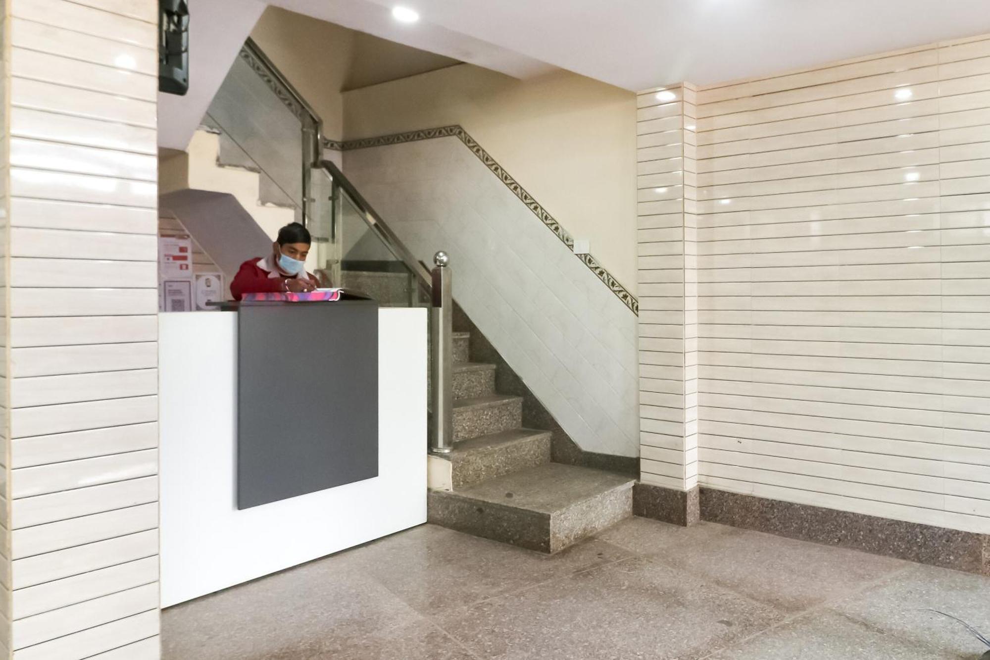Hotel O Mayur Plaza 德里 外观 照片