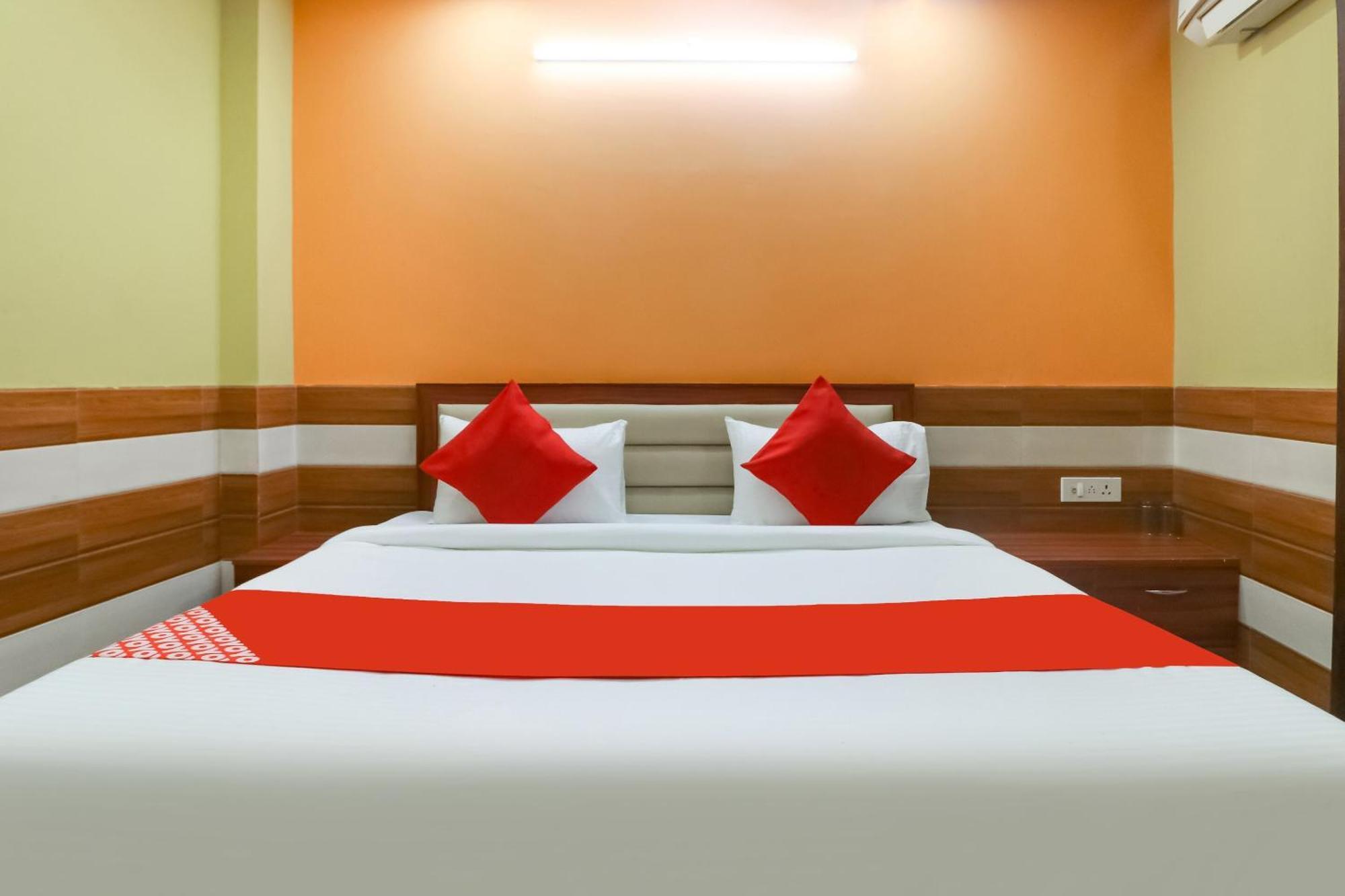 Hotel O Mayur Plaza 德里 外观 照片